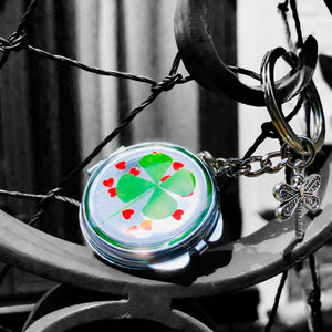Handmade Real Four-Leaf Clover Keychain For Personal Photos