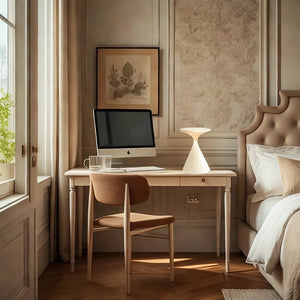 Creative Hourglass Table Lamp