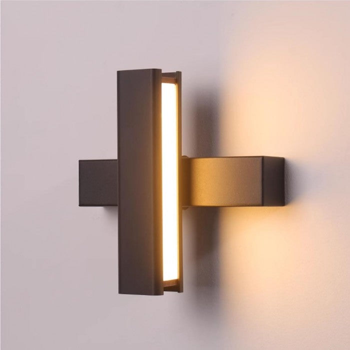 Minimalist Rotatable Aluminium Wall Light
