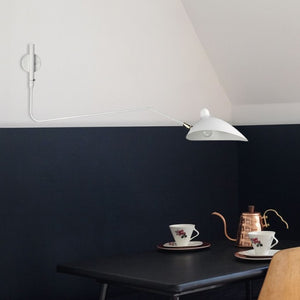 Modern Adjustable Wall Light With Long Swing Arm