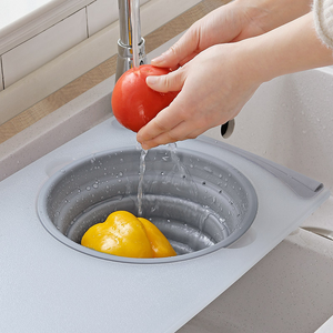 Multi-Functional Over Sink Chopping Board With Collapsible Colander