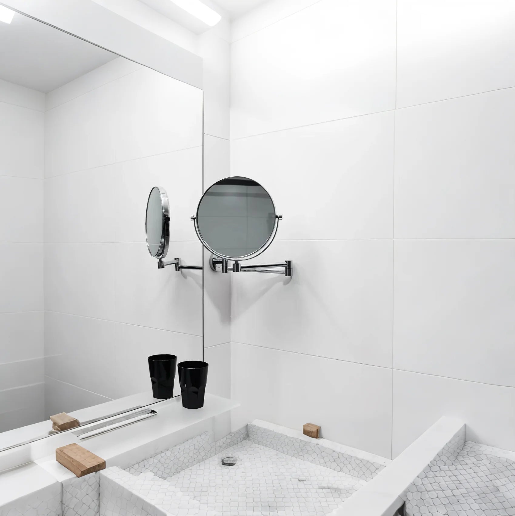 Glarefusion Three-tone Dimming Wall-mounted Makeup Mirror