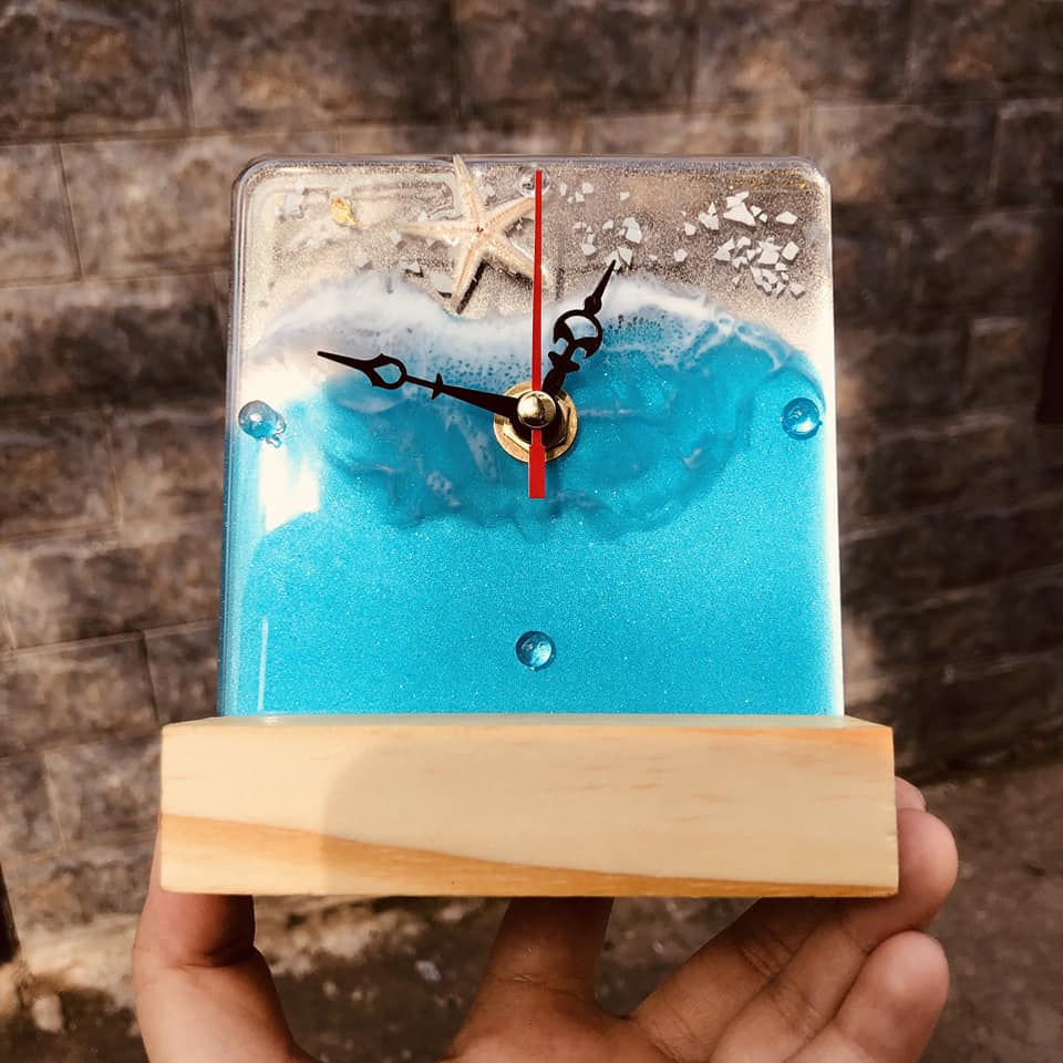 Handmade Starfish Table Clock