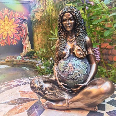 Mother Earth Statue, Fertility Nature Gaia Goddess Statue, Wiccan Altar Table Supplies