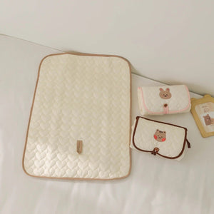 Portable Diaper Changing Pad, Foldable and Waterproof