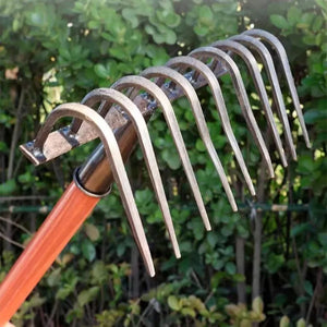 Labour-Saving 9-Tooth Manganese Steel Gardening Rake
