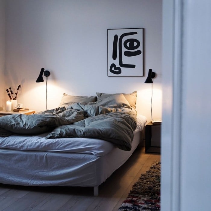 Classic Directional Asymmetrical Metal Wall Light HL53