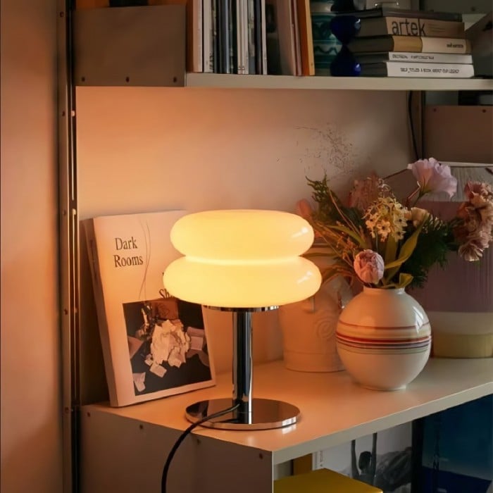 Modern Minimalist Bauhaus Glass Table Lamp HL22