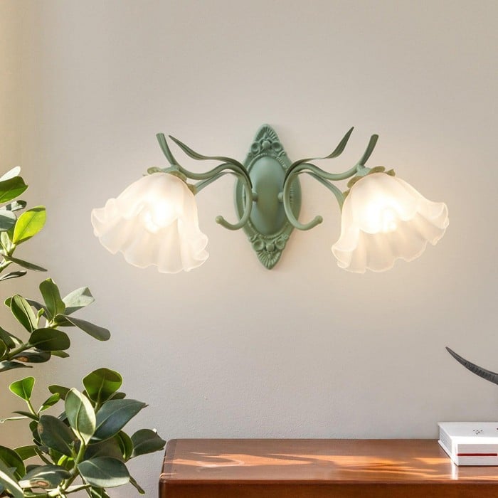 Nordic Retro Lily Flower Glass Wall Lamp HL304