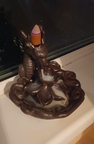 Unique Dragon-Shaped Backflow Incense Burner for Home Decor photo review